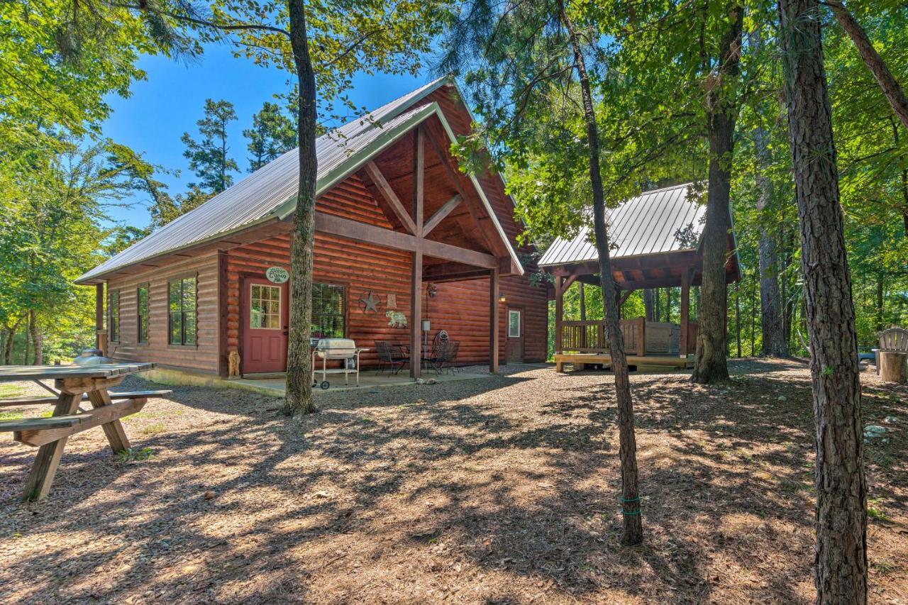 Cabin With Hot Tub And Games, 4 Mi To Beavers Bend! Broken Bow Exterior photo